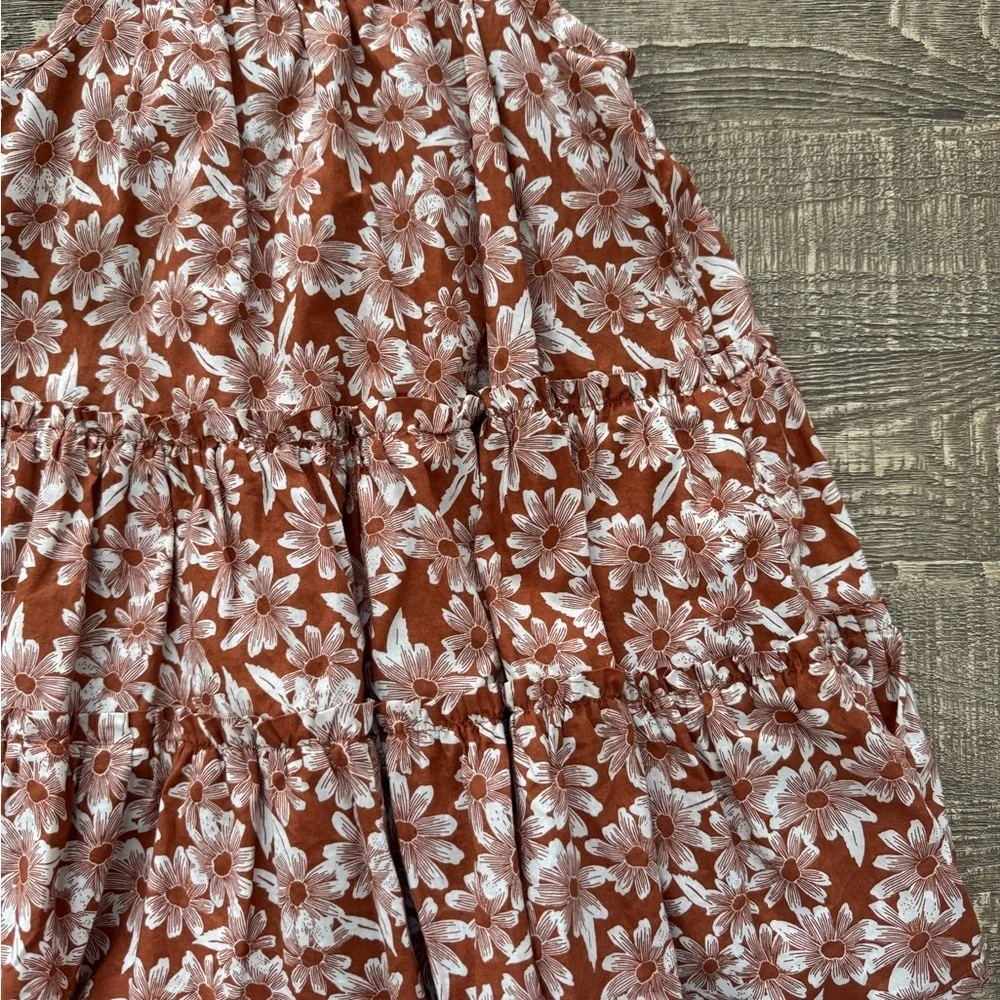 Gap neutral daisy sundress 3